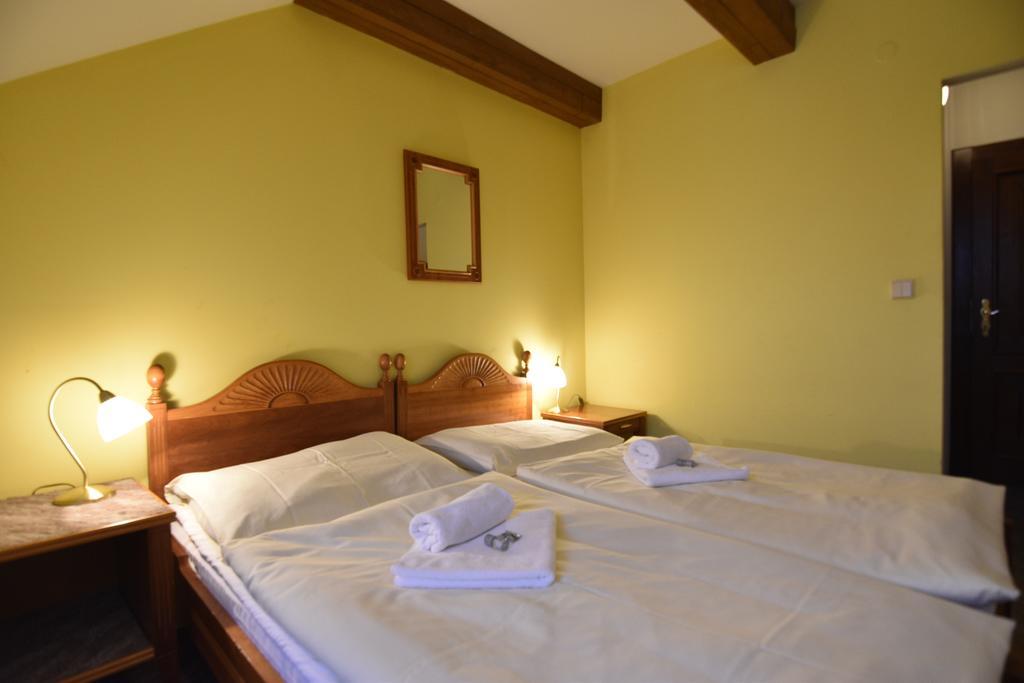 Hotel Napoleon Austerlitz Ngoại thất bức ảnh