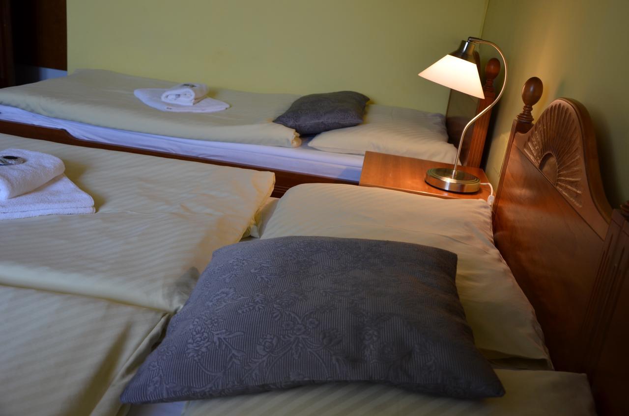 Hotel Napoleon Austerlitz Ngoại thất bức ảnh