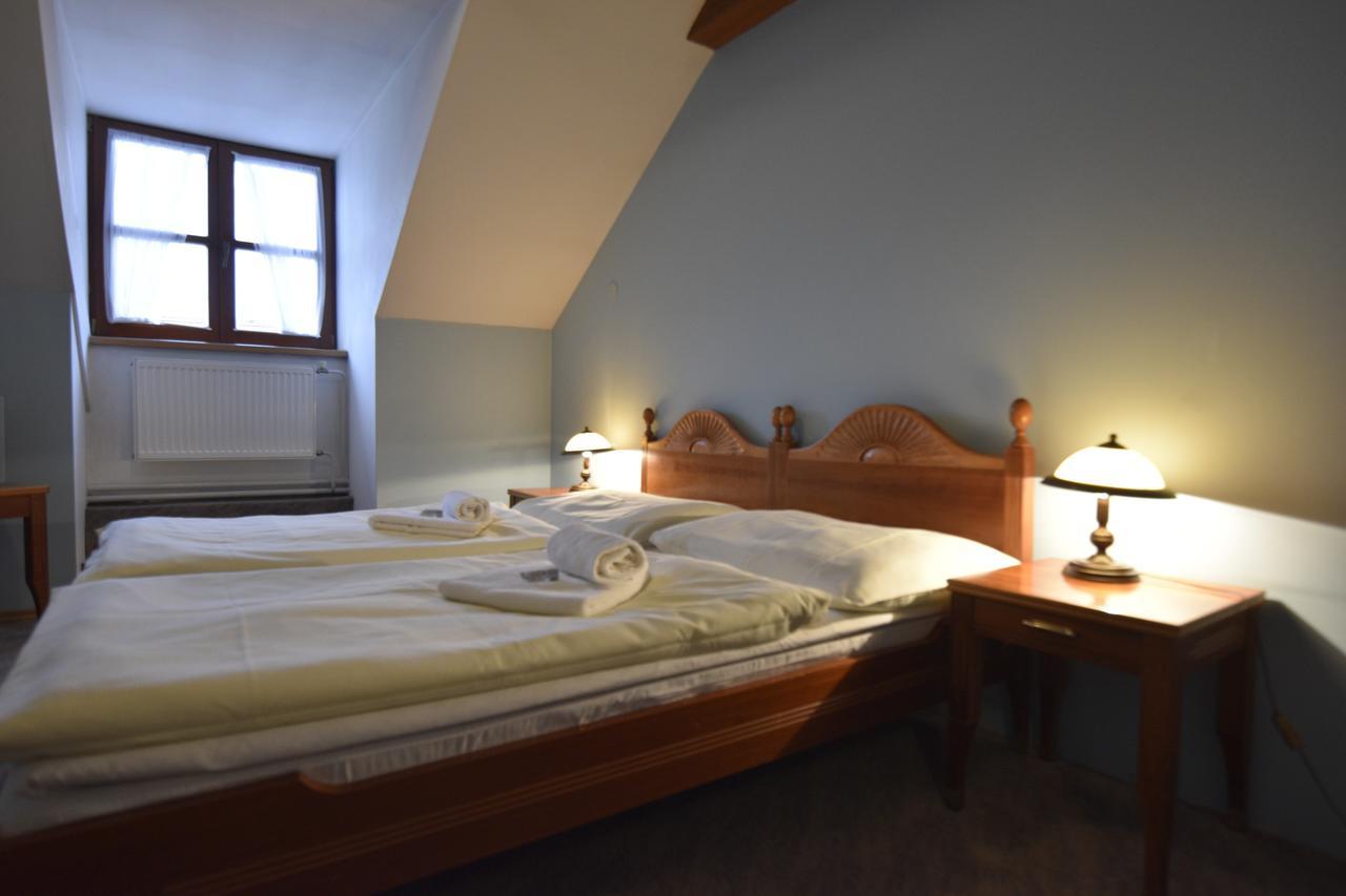 Hotel Napoleon Austerlitz Ngoại thất bức ảnh