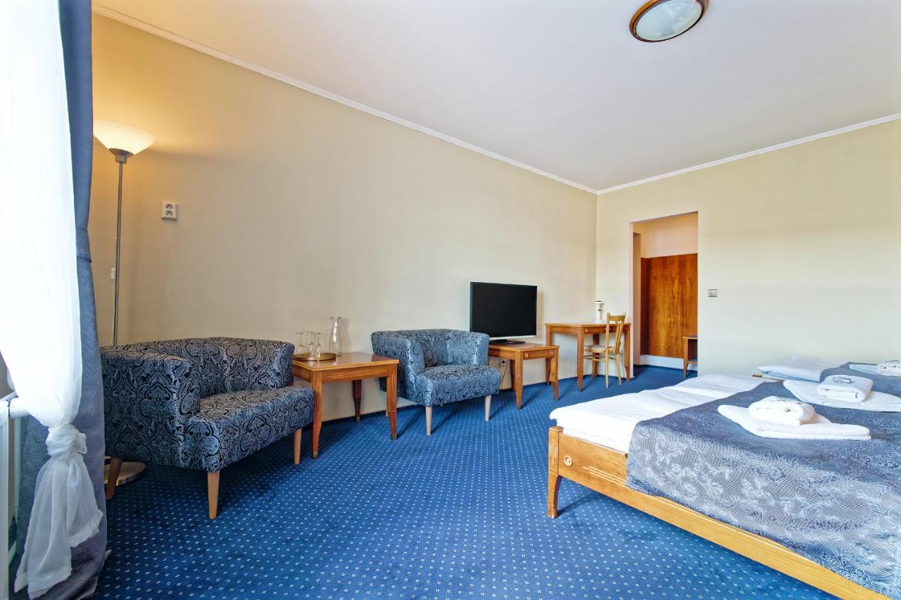 Hotel Napoleon Austerlitz Ngoại thất bức ảnh