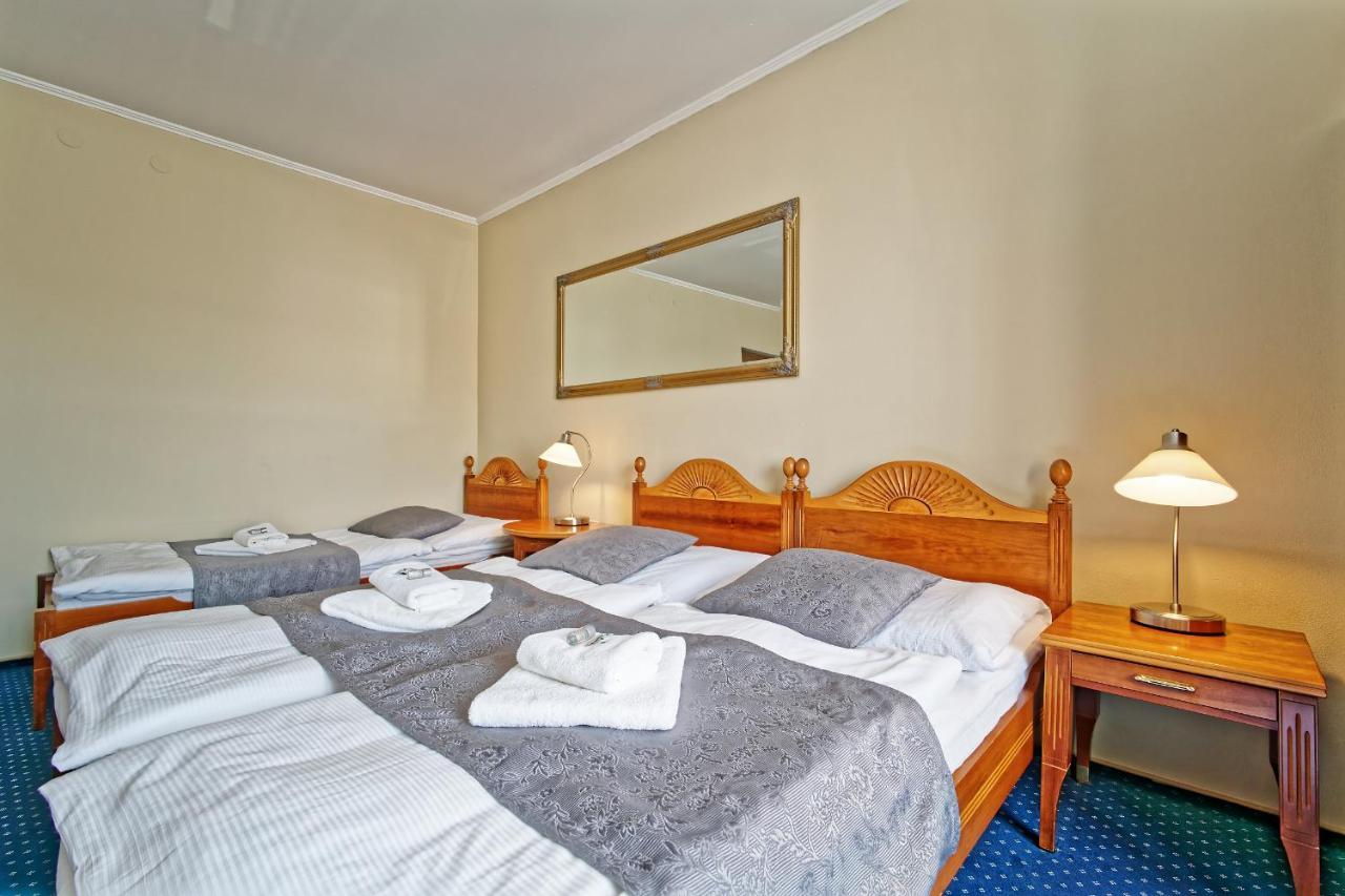 Hotel Napoleon Austerlitz Ngoại thất bức ảnh