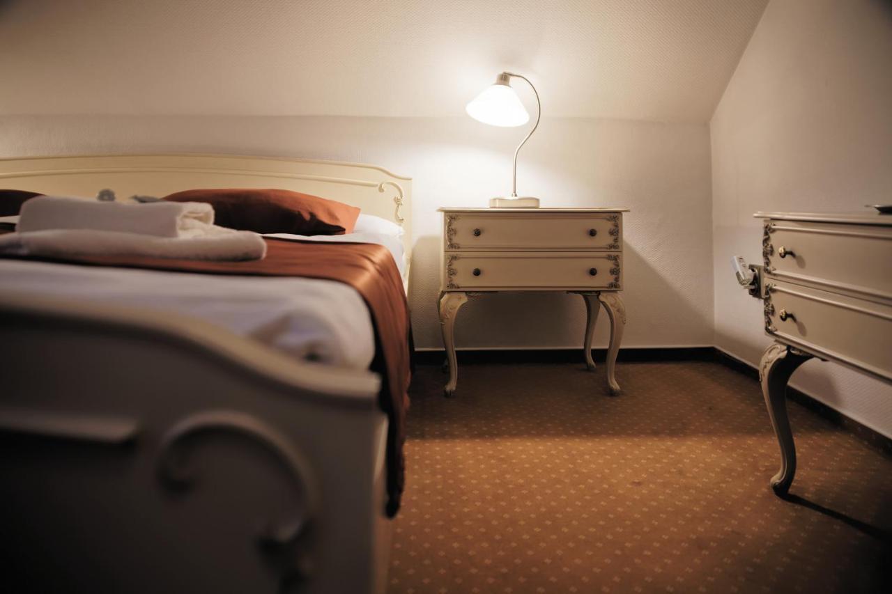 Hotel Napoleon Austerlitz Ngoại thất bức ảnh
