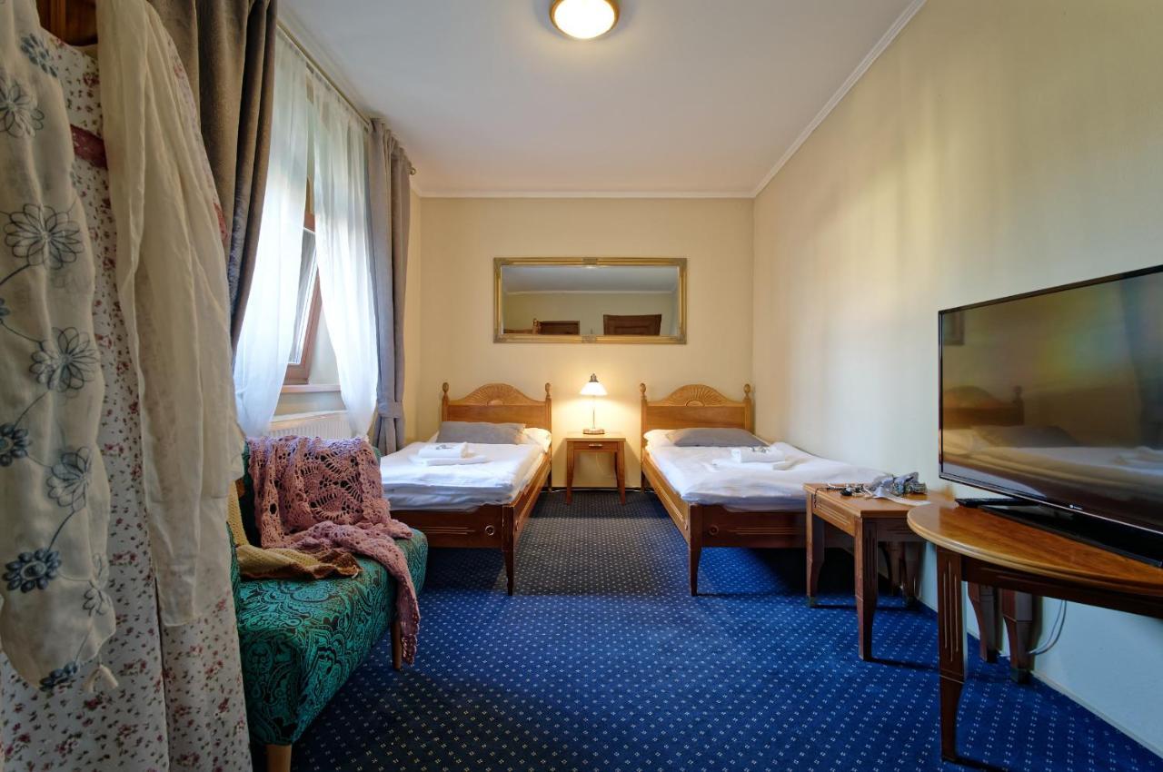 Hotel Napoleon Austerlitz Ngoại thất bức ảnh